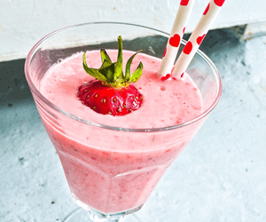 かわいいスムージーの盛り付け方法とアイデア