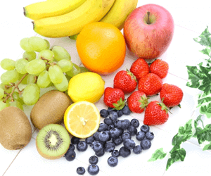 フルーツをスムージーにする方法